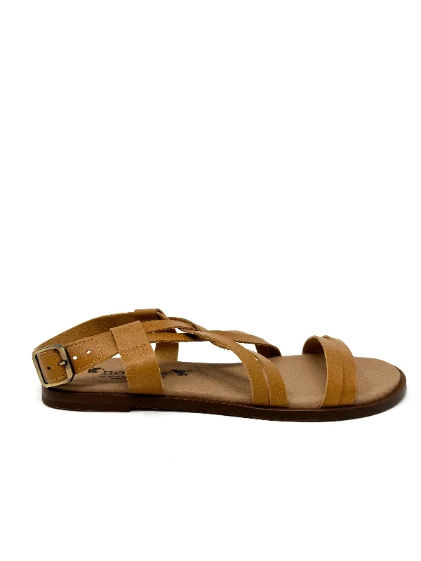 Women's Flat Slide Sandals with a Memory Foam Insole in White for All - Day Comfort Women's Flat Slide Sandals with a Memory Foam Insole in White for All - Day Comfort Lightweight Women's Mesh - Paneled Sandals in Yellow for BreathabilityNaomi Sandal in Camel from Novacas