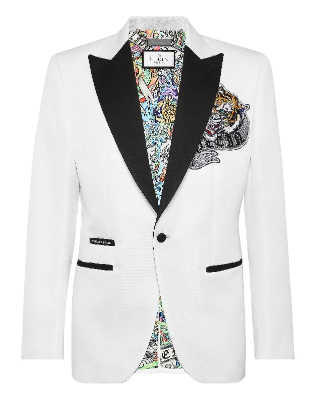 Embroidered men jackets with intricate floral designs for a unique aesthetic Men coats with a soft fleece interior for extra warmth and comfort Wool Blazer Lord fit Tattoo Embroidered men jackets with intricate floral designs for a unique aesthetic Men coats with a soft fleece interior for extra warmth and comfort Wool Blazer Lord fit Tattoo