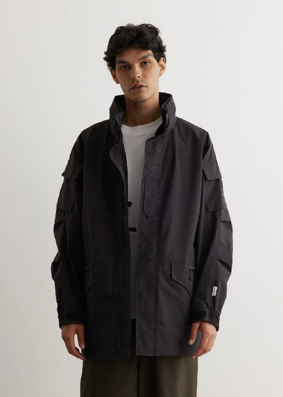 Fleece - lined men jackets for cold - weather commuting Lightweight men coats made of breathable fabric for spring and autumn Gore-Tex Windstopper ECWCS Mountain Parka Fleece - lined men jackets for cold - weather commuting Lightweight men coats made of breathable fabric for spring and autumn Gore-Tex Windstopper ECWCS Mountain Parka