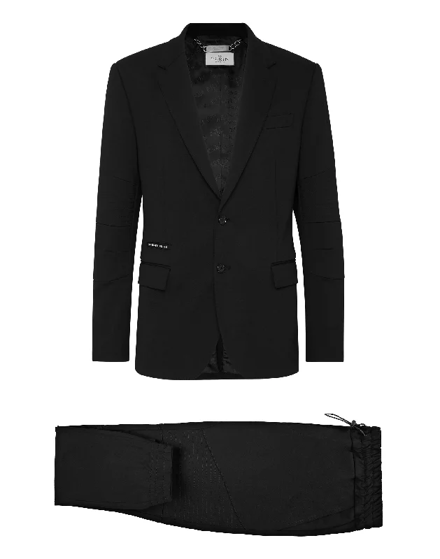 Denim men jackets with embroidered patches for a personalized touch Men coats with a detachable faux - fur collar for a trendy and warm touch Suit:Blazer/Trousers Slim Fit Denim men jackets with embroidered patches for a personalized touch Men coats with a detachable faux - fur collar for a trendy and warm touch Suit:Blazer/Trousers Slim Fit