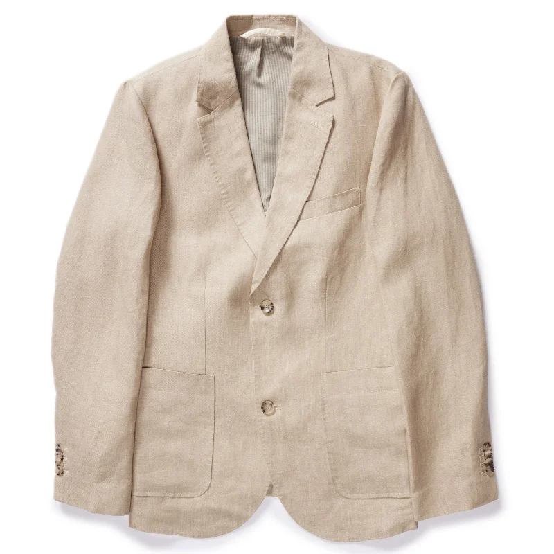 Waterproof men jackets with taped seams for heavy rain protection Men coats made of high - quality leather for a rugged and durable option The Sheffield Sportcoat in Natural Linen