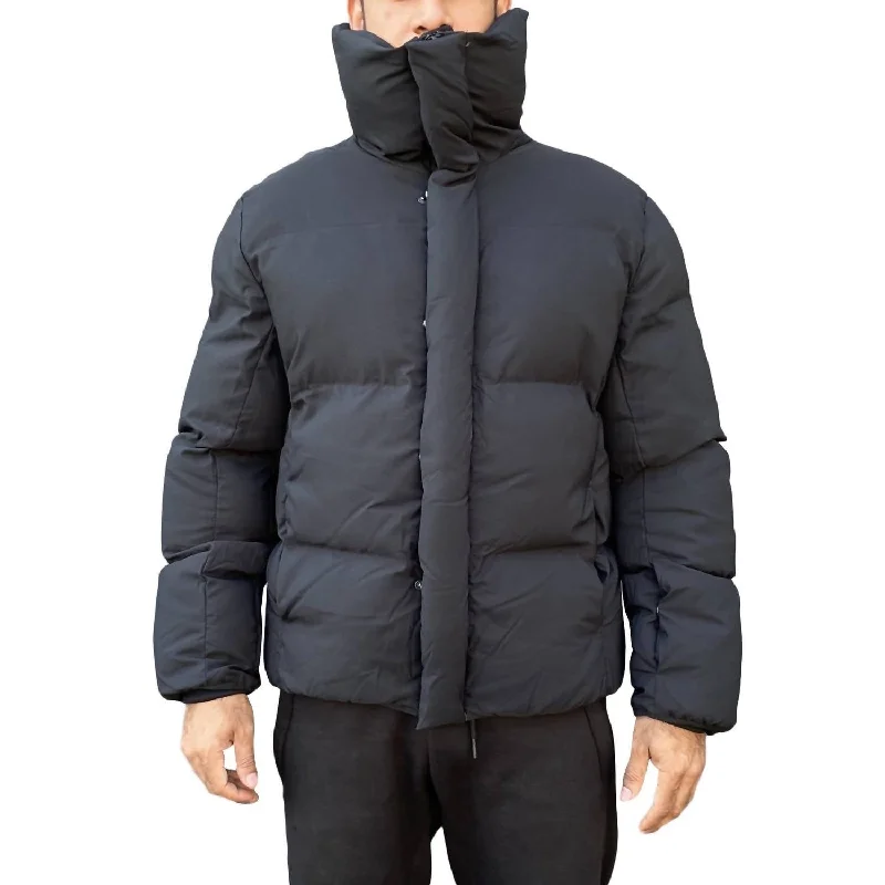 Bomber men jackets with ribbed cuffs for a classic 80s style Slim - fit men coats in navy blue for a classic and sophisticated appearance High Collar Puffer Coat In Black Bomber men jackets with ribbed cuffs for a classic 80s style Slim - fit men coats in navy blue for a classic and sophisticated appearance High Collar Puffer Coat In Black