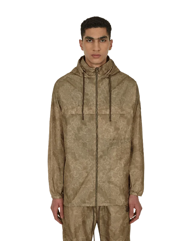 Stretch - fabric men jackets for unrestricted movement during workouts Men coats with a quick - drying feature for active lifestyles 2 Moncler 1952 Chahiz Hooded Jacket Green Stretch - fabric men jackets for unrestricted movement during workouts Men coats with a quick - drying feature for active lifestyles 2 Moncler 1952 Chahiz Hooded Jacket Green