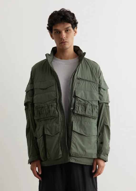 Down - filled men jackets in bright colors for winter fashion Waterproof men coats with taped seams for heavy rain and snow days Tech Photographer Jacket Down - filled men jackets in bright colors for winter fashion Waterproof men coats with taped seams for heavy rain and snow days Tech Photographer Jacket