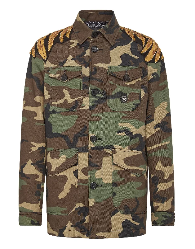 Hooded men jackets with a detachable faux - fur trim for added warmth Men coats with a quilted pattern for added texture and warmth Safari cotton Jacket camo Golden Eagle Hooded men jackets with a detachable faux - fur trim for added warmth Men coats with a quilted pattern for added texture and warmth Safari cotton Jacket camo Golden Eagle