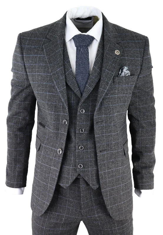 Down - filled men jackets in bright colors for winter fashion Waterproof men coats with taped seams for heavy rain and snow days AK-12 Herringbone Tweed 3 Piece Suit Down - filled men jackets in bright colors for winter fashion Waterproof men coats with taped seams for heavy rain and snow days AK-12 Herringbone Tweed 3 Piece Suit