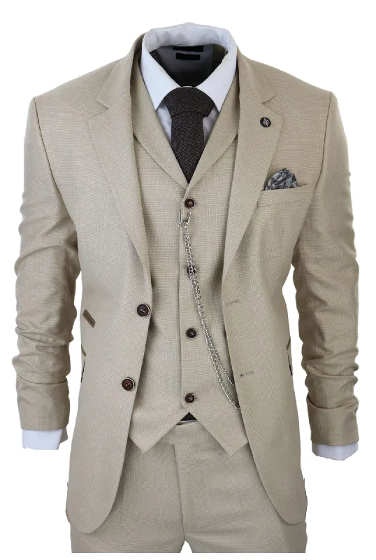 Checkered men jackets in a plaid pattern for a preppy appearance Men coats with a zip - out lining for easy cleaning and versatility AK-08 Herringbone Tweed 3 Piece Suit Checkered men jackets in a plaid pattern for a preppy appearance Men coats with a zip - out lining for easy cleaning and versatility AK-08 Herringbone Tweed 3 Piece Suit