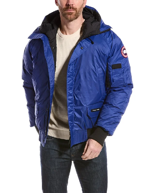 Men jackets with a built - in hood that can be stowed away when not in use Men coats with a hooded design for added protection against the elements Canada Goose Chilliwack Down Bomber Coat Men jackets with a built - in hood that can be stowed away when not in use Men coats with a hooded design for added protection against the elements Canada Goose Chilliwack Down Bomber Coat