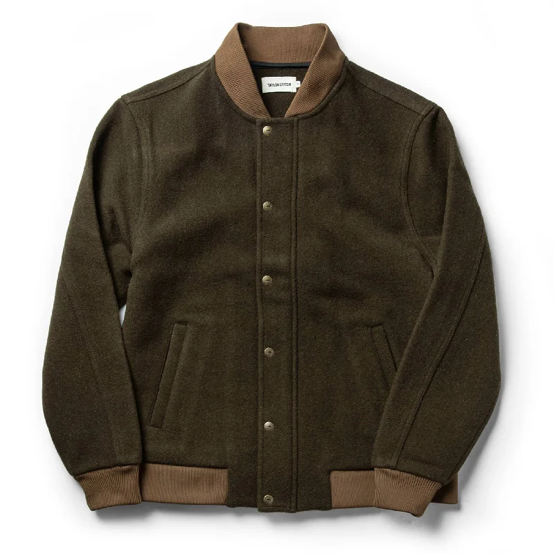 Men jackets with a hidden interior pocket for secure storage Men coats with multiple inner pockets for convenient storage of essentials The Bomber Jacket in Olive Wool Men jackets with a hidden interior pocket for secure storage Men coats with multiple inner pockets for convenient storage of essentials The Bomber Jacket in Olive Wool