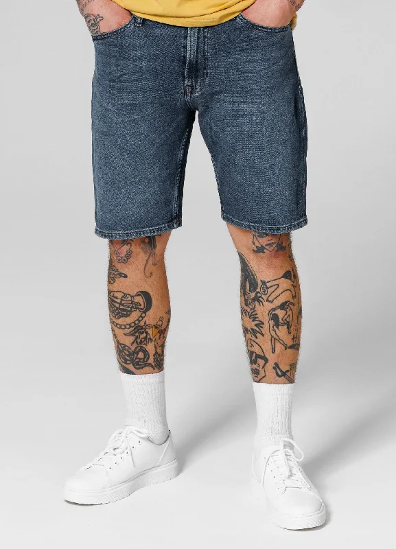Men's denim shorts in a black denim color for a more formal - casual option Denim shorts Medium Wash Highlander Men's denim shorts in a black denim color for a more formal - casual option Denim shorts Medium Wash Highlander
