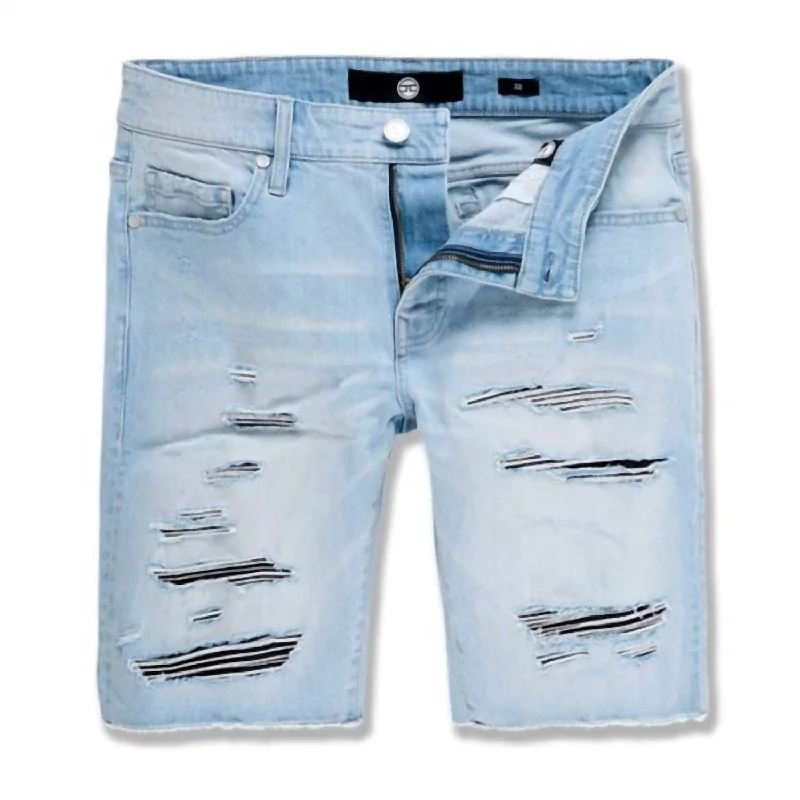 Men's denim shorts in a faded blue color for a worn - in look Men's Abyss Retro Denim Shorts In Ice Blue Men's denim shorts in a faded blue color for a worn - in look Men's Abyss Retro Denim Shorts In Ice Blue
