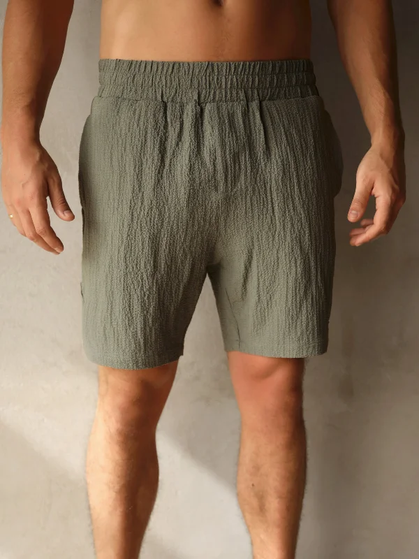 Men's pastel - colored cotton shorts for a spring - friendly outfit Salvatore Shorts - Khaki Men's pastel - colored cotton shorts for a spring - friendly outfit Salvatore Shorts - Khaki