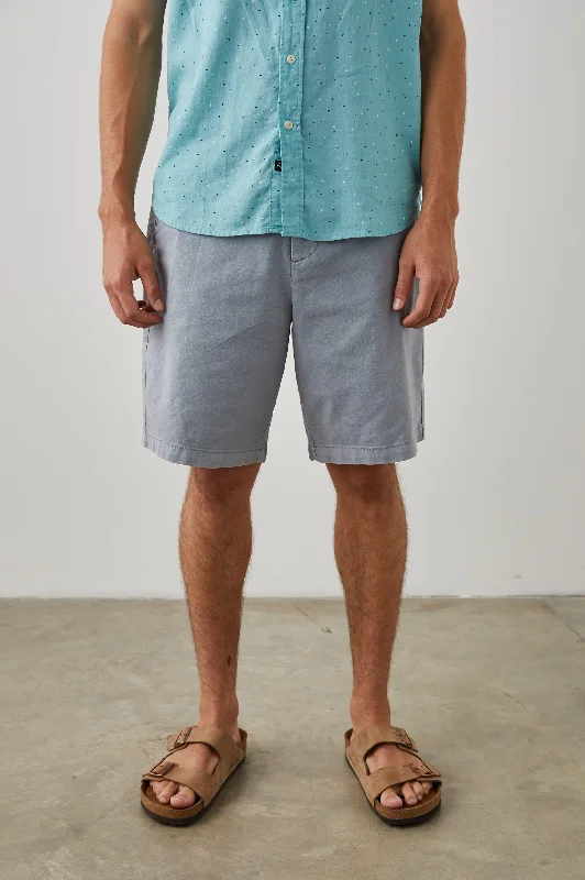 Men's plaid pattern wool blend shorts for a preppy fall style    BODEN SHORT - GRAVEL