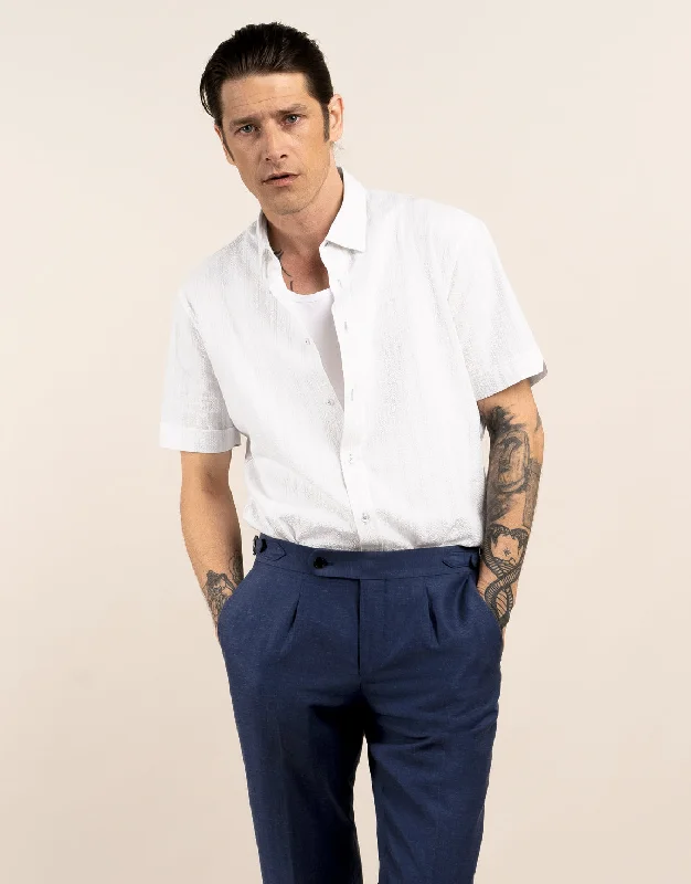 Men's Tailored Fit Checkered Casual Shirts in Multicolor for a Smart - Casual Ensemble Waihi White Stripe Seersucker Short Sleeve Shirt Men's Tailored Fit Checkered Casual Shirts in Multicolor for a Smart - Casual Ensemble Waihi White Stripe Seersucker Short Sleeve Shirt