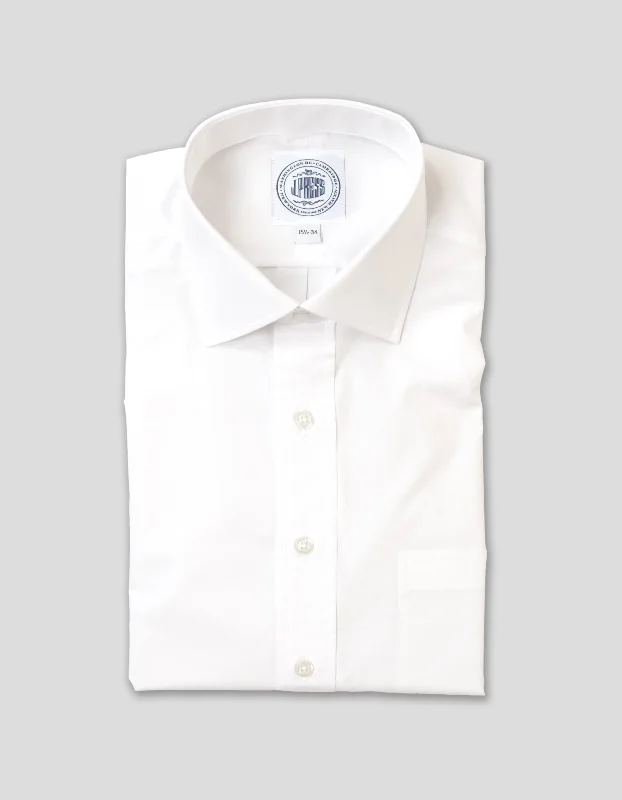 Plus Size Men's Wrinkle - Resistant Polyester Dress Shirts in Black for Easy Travel and Maintenance WHITE BROADCLOTH SPREAD COLLAR DRESS SHIRT Plus Size Men's Wrinkle - Resistant Polyester Dress Shirts in Black for Easy Travel and Maintenance WHITE BROADCLOTH SPREAD COLLAR DRESS SHIRT