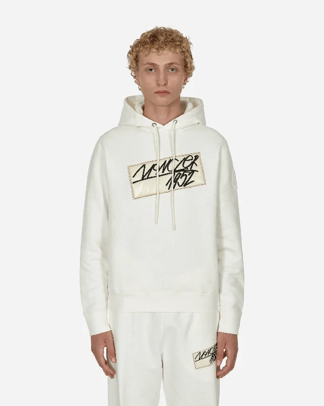 Luxury men hoodie made from cashmere - blend material 2 Moncler 1952 Hooded Sweatshirt Beige Luxury men hoodie made from cashmere - blend material 2 Moncler 1952 Hooded Sweatshirt Beige