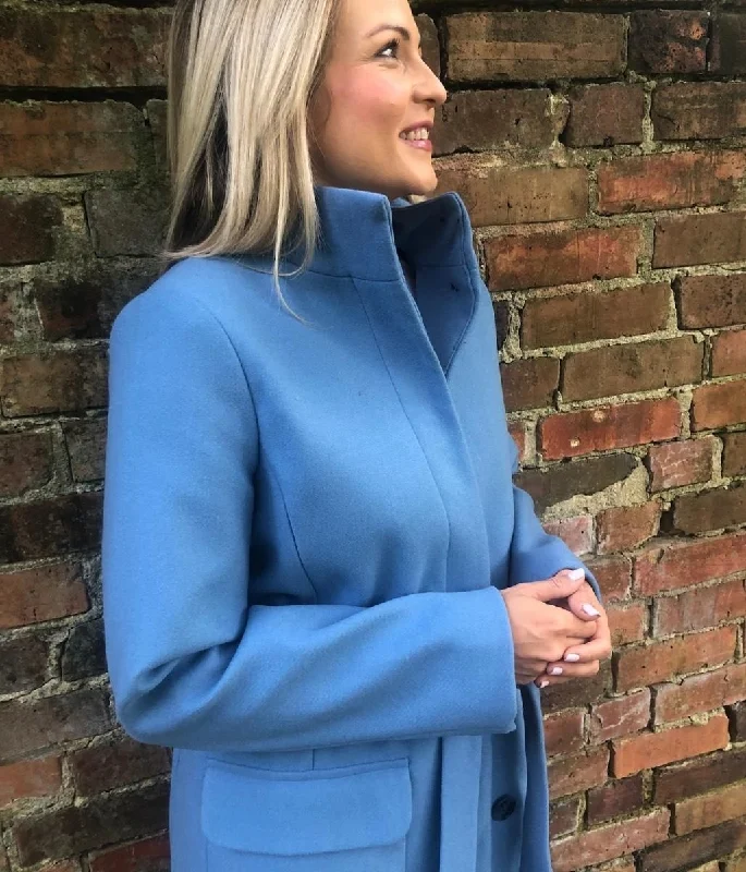 Men coats with a zip - out lining for easy cleaning and versatility Blue Belted Funnel Neck Coat Men coats with a zip - out lining for easy cleaning and versatility Blue Belted Funnel Neck Coat