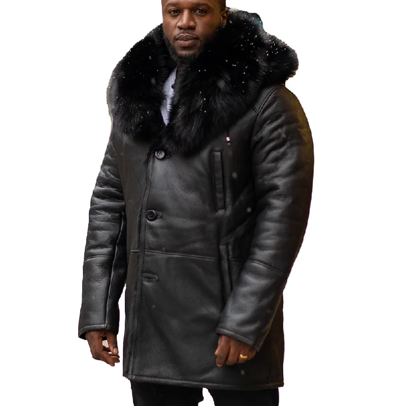 Men coats with a drawstring waist for a customizable fit Cody's shearling trench coat with Fox Fur trims Men coats with a drawstring waist for a customizable fit Cody's shearling trench coat with Fox Fur trims