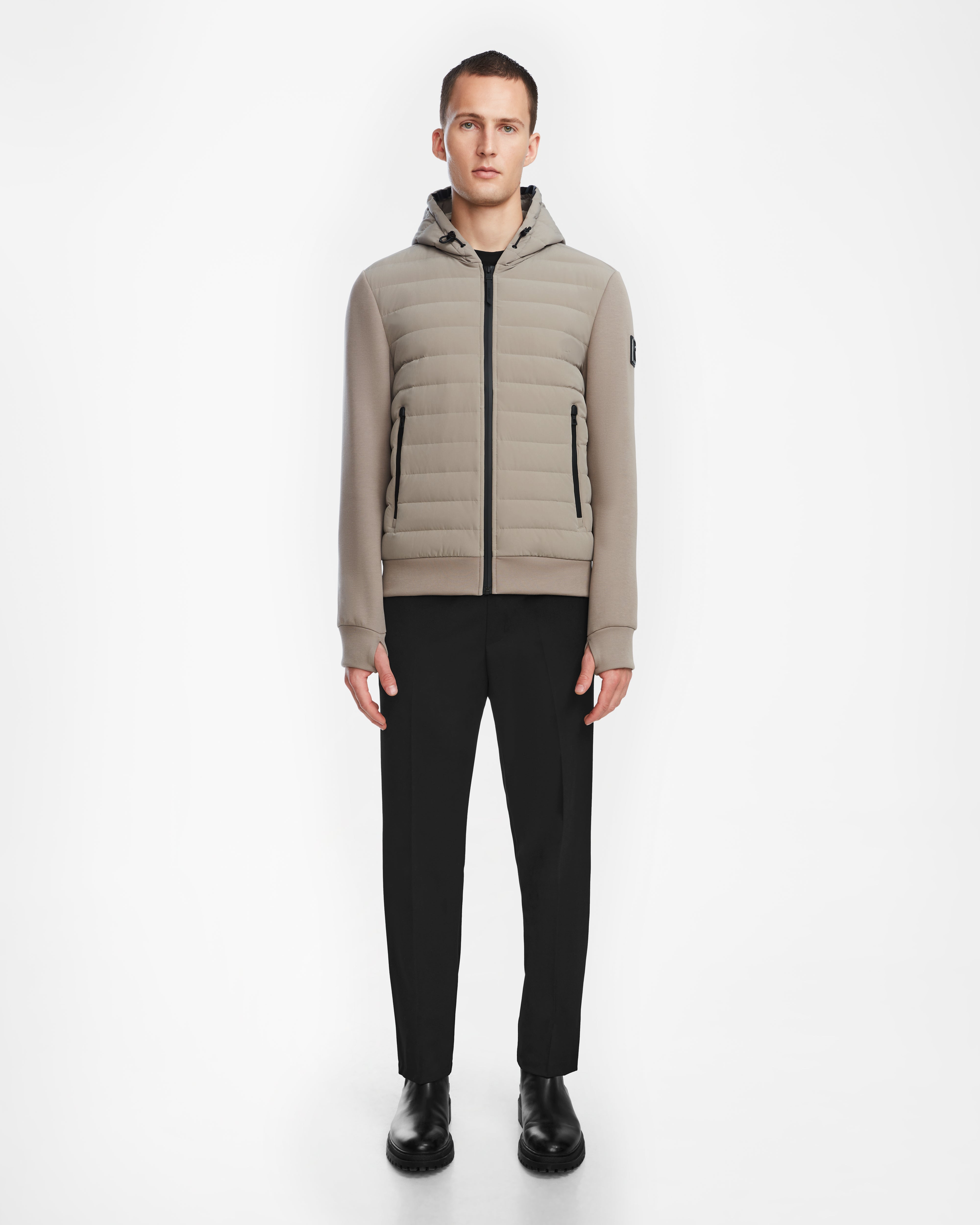 Men coats with a contrasting trim for a fashion - forward aesthetic DEE MAT - 6124028 Cement Men coats with a contrasting trim for a fashion - forward aesthetic DEE MAT - 6124028 Cement