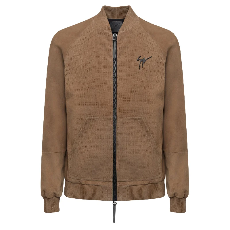 Long - line men coats reaching below the knee for maximum coverage Giuseppe Zanotti Lance Long - line men coats reaching below the knee for maximum coverage Giuseppe Zanotti Lance
