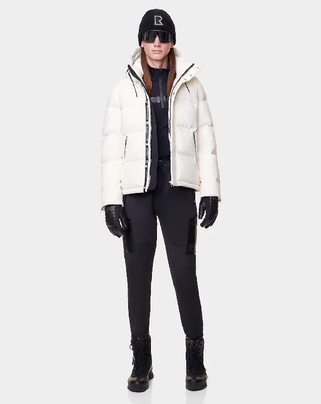 Long - line men coats reaching below the knee for maximum coverage JOEL M - 6122507 ICELAND Long - line men coats reaching below the knee for maximum coverage JOEL M - 6122507 ICELAND