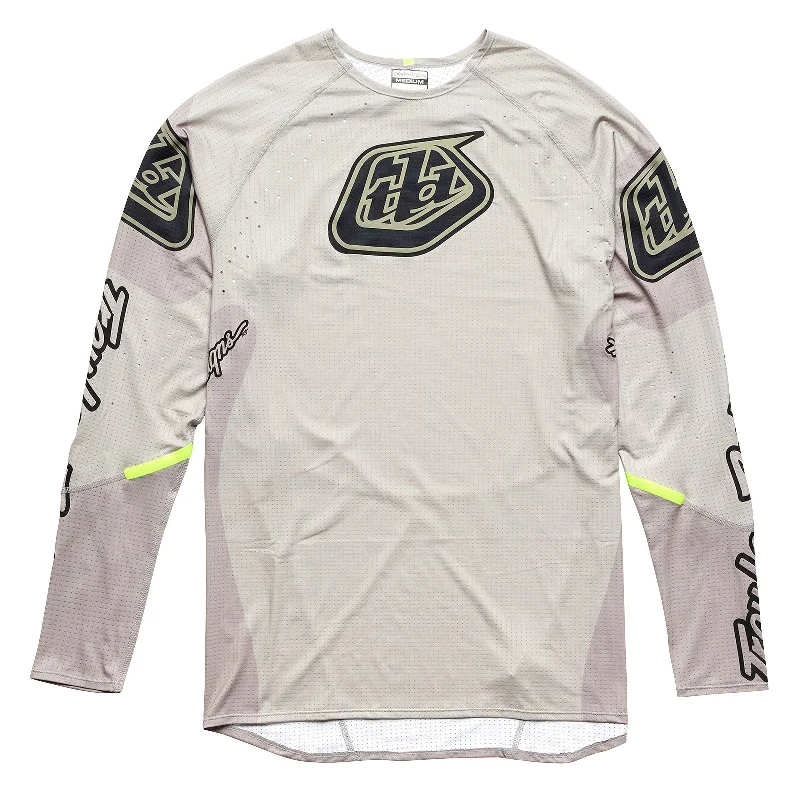 Men's Breathable Polyester Running Jerseys in Bright Neon Colors for High - Visibility Workouts Sprint Ultra Jersey Sequence Quarry Men's Breathable Polyester Running Jerseys in Bright Neon Colors for High - Visibility Workouts Sprint Ultra Jersey Sequence Quarry