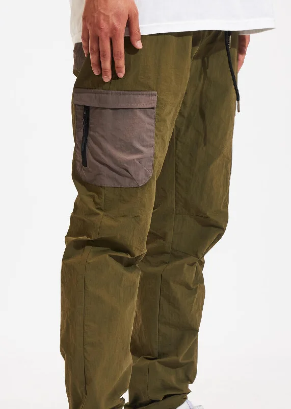 Men's Straight Leg Raw Denim Jeans for a Minimalist and Durable Option ZION CARGOS (OLIVE) Men's Straight Leg Raw Denim Jeans for a Minimalist and Durable Option ZION CARGOS (OLIVE)