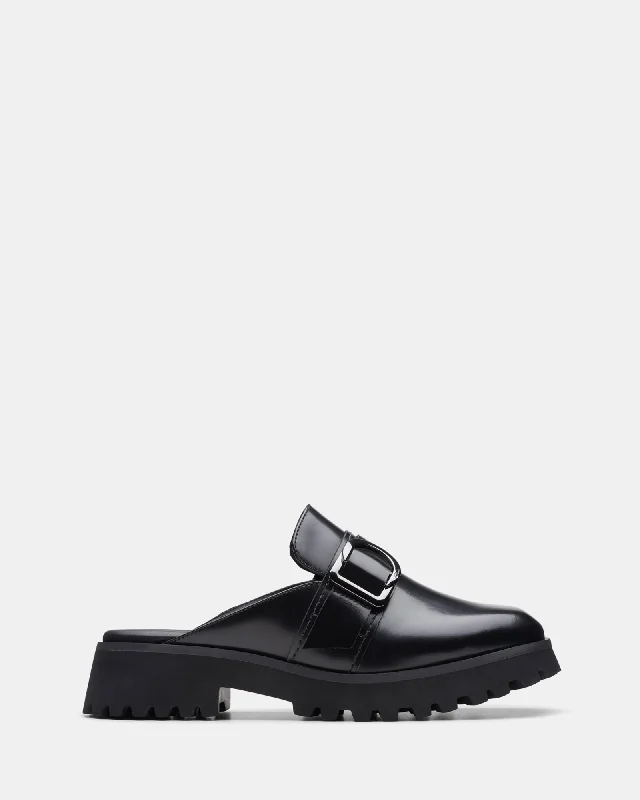 Women's Tassel - Trimmed Loafers with a Low Heel in Olive Green for a Trendy Twist Stayso Free Black Leather
