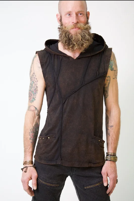 Men's Twill Vest in Burgundy with a Stand - Up Collar for a Sophisticated Look Linear Hooded Tank Top Men's Twill Vest in Burgundy with a Stand - Up Collar for a Sophisticated Look Linear Hooded Tank Top