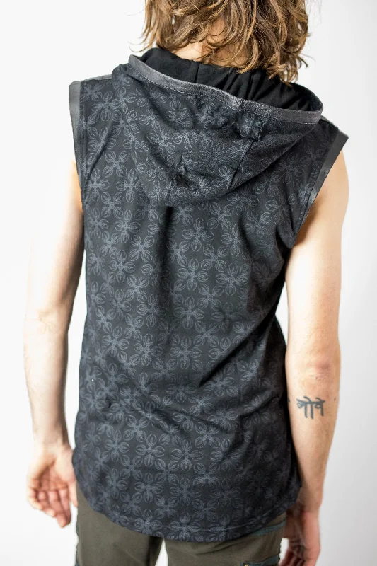 Men's Canvas Vest with Multiple Pockets in Olive for Practicality Further Tank Top