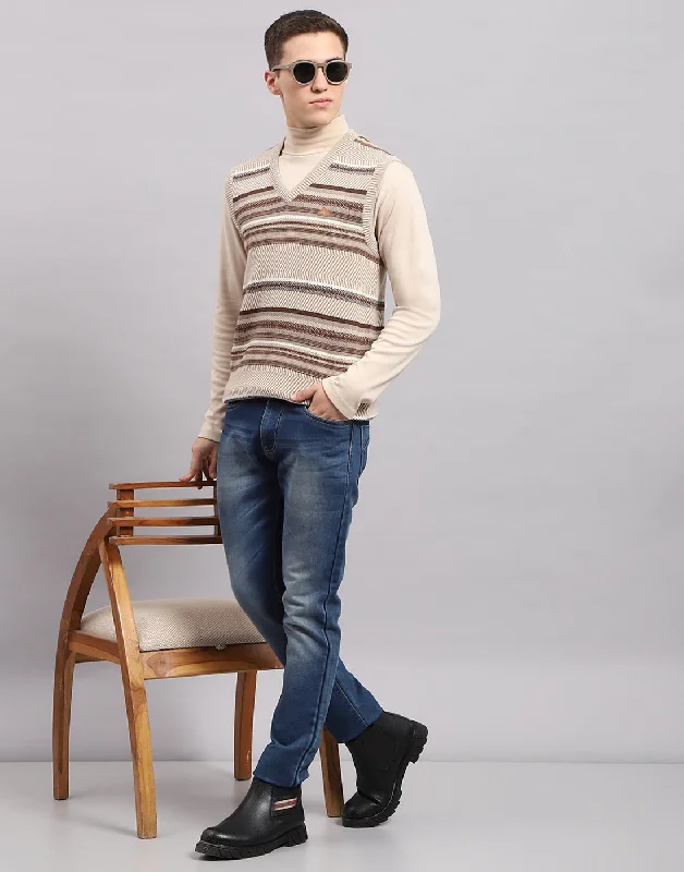  Men Beige Stripe V Neck Sleeveless Sweater