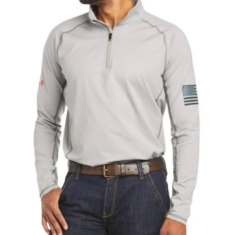 Men's thermal t - shirts with a high - neck design for cold weatherCombat Stretch Patriot 1/4 Zip Work Shirt In Silver Fox