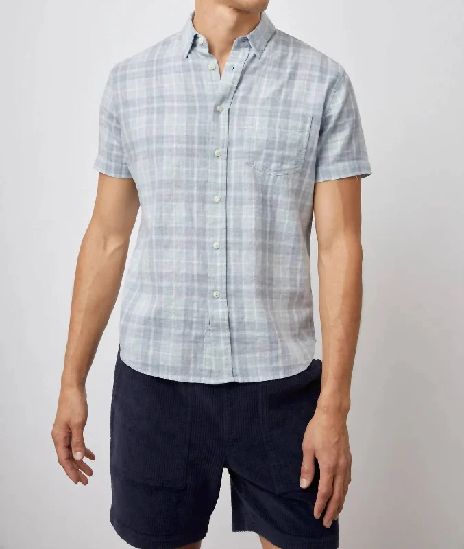 Men's polo t - shirts with a contrast collar for a preppy lookFairfax Shirt In Bitter Melon Cloud Melange Men's polo t - shirts with a contrast collar for a preppy lookFairfax Shirt In Bitter Melon Cloud Melange