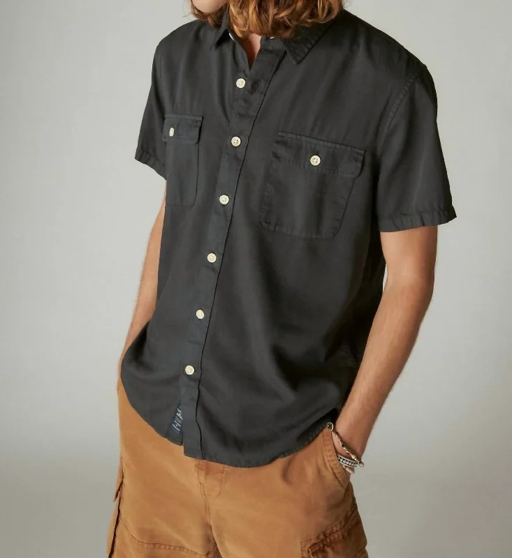 Men's tie - dye t - shirts with a bohemian styleLived-In Short Sleeve Workwear Shirt In Phantom Men's tie - dye t - shirts with a bohemian styleLived-In Short Sleeve Workwear Shirt In Phantom