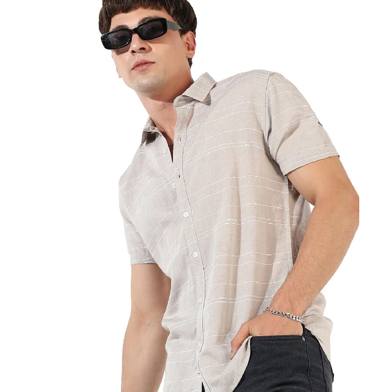 Men's thermal t - shirts with a high - neck design for cold weatherMen's Textured Casual Shirt Men's thermal t - shirts with a high - neck design for cold weatherMen's Textured Casual Shirt