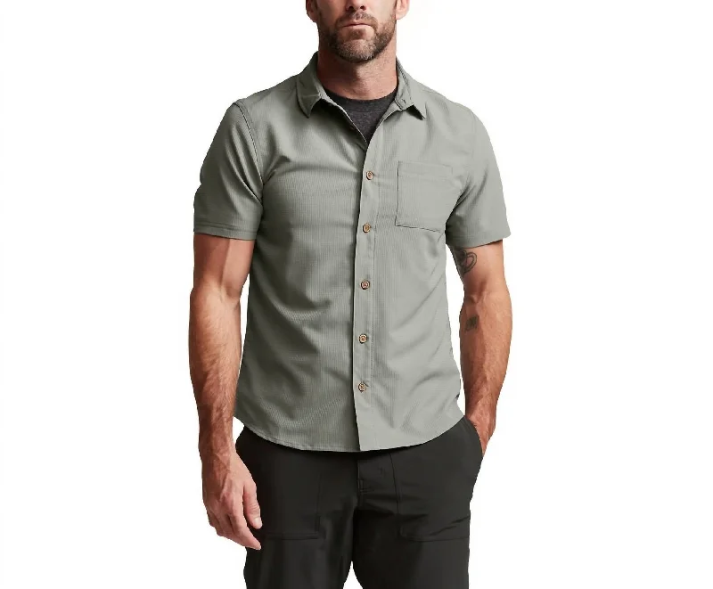 Men's eco - friendly recycled t - shirts for sustainable fashion choicesMojave Ss Shirt In Field Gray Men's eco - friendly recycled t - shirts for sustainable fashion choicesMojave Ss Shirt In Field Gray