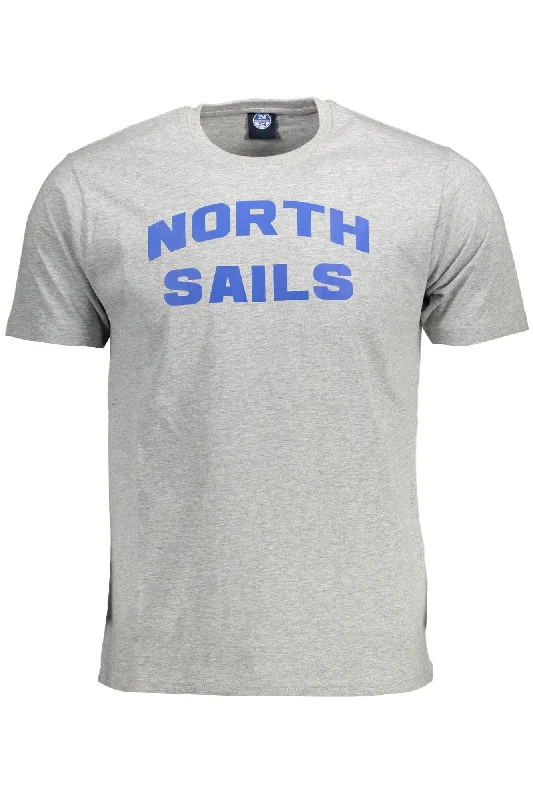 Men's plus - size pocket t - shirts with a classic lookNorth Sails Chic Crew Neck Statement Men's Tee Men's plus - size pocket t - shirts with a classic lookNorth Sails Chic Crew Neck Statement Men's Tee